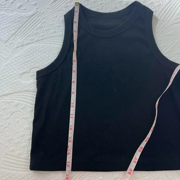 Black ribbed tank top - Picture 5 of 5